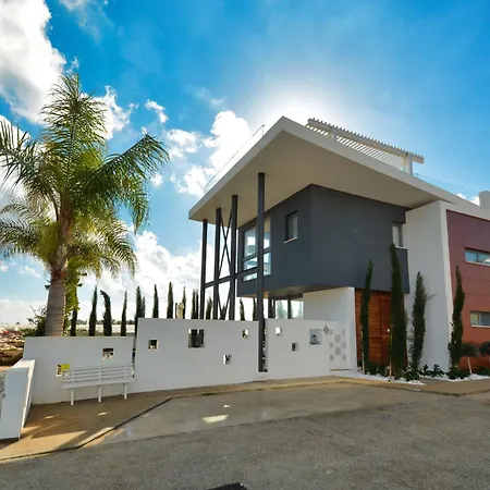 Vakantiehuis Protaras Ferienvilla Mit Privatem Pool, Whirlpool *